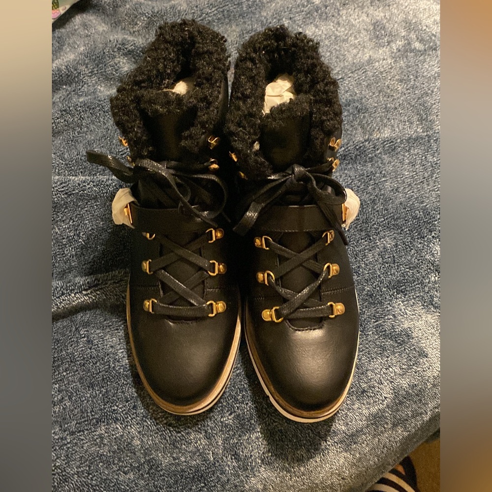 Black Shoes, women’s size 9